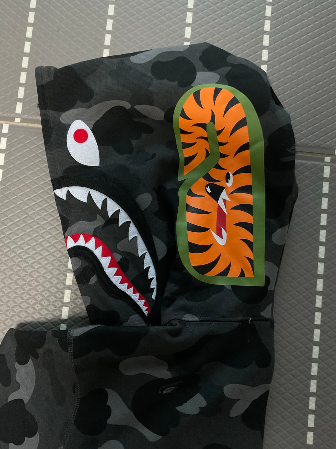 베이프 흑계 후드집업 s사이즈 상품이미지3