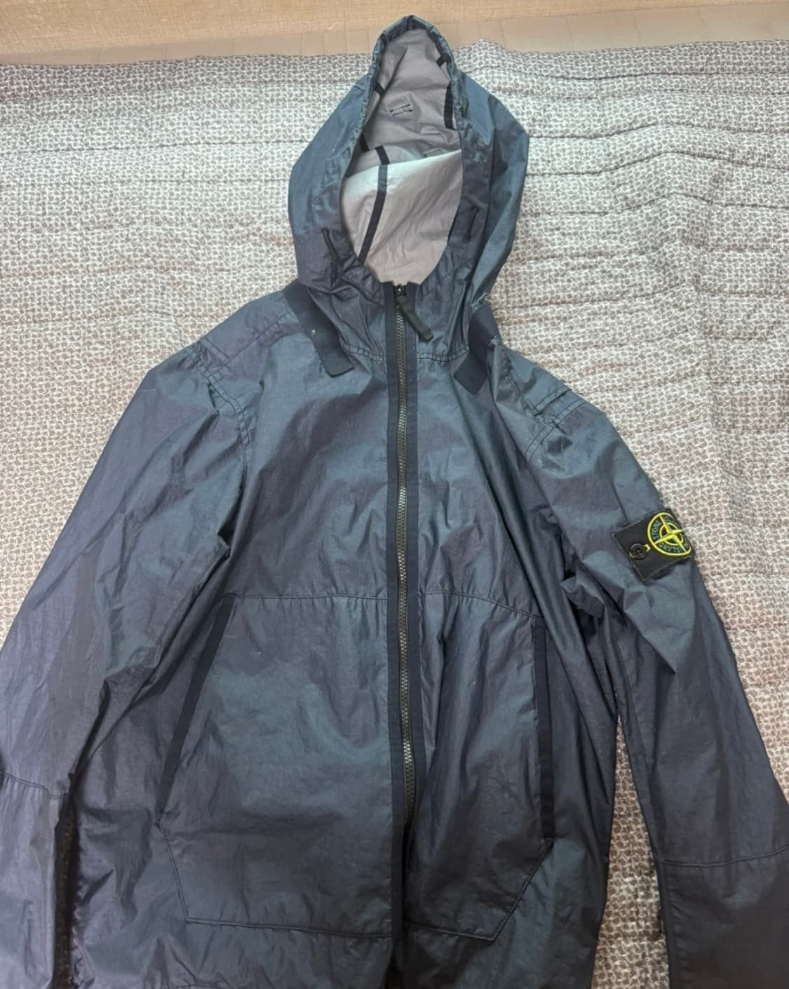 스톤아일랜드 바람막이S 상품이미지1