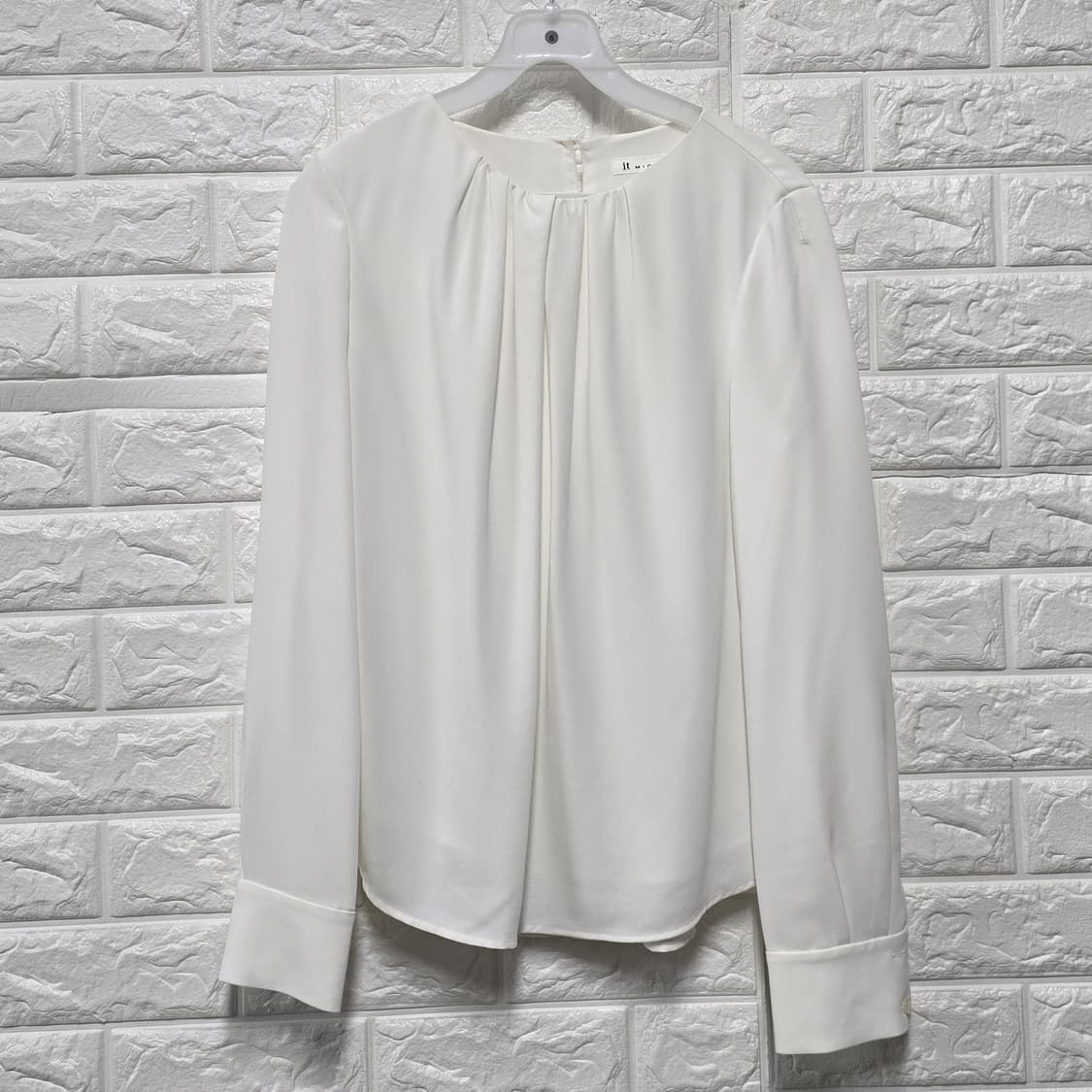 잇미샤 화이트 블라우스 M 상품이미지1