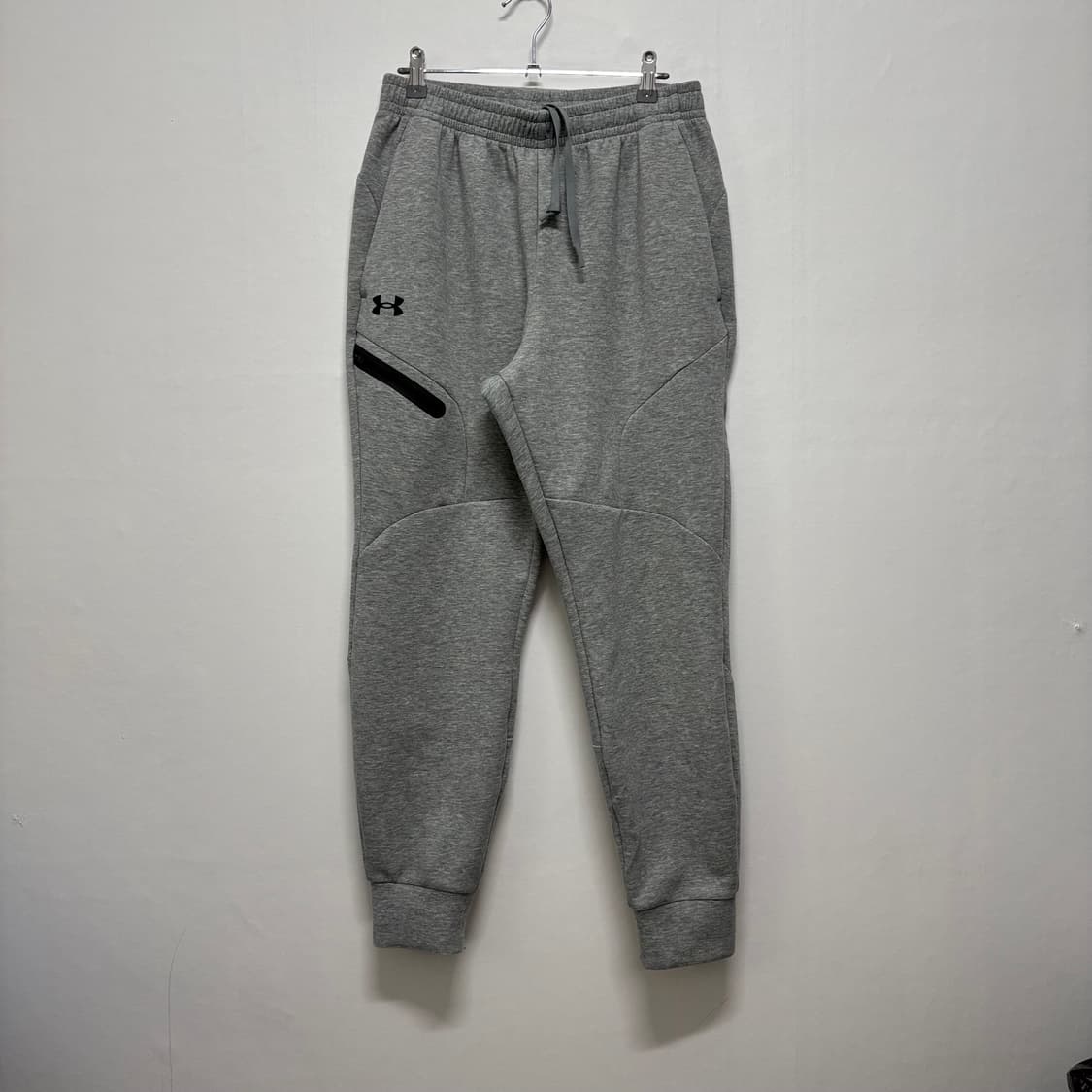 언더아머 그레이 조거팬츠 상품이미지1