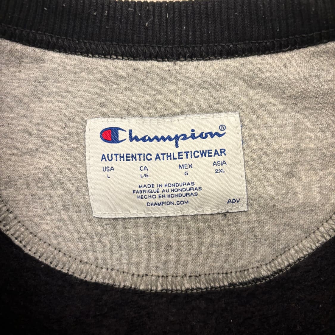 챔피온 빅로고 블랙 맨투맨 상품이미지3