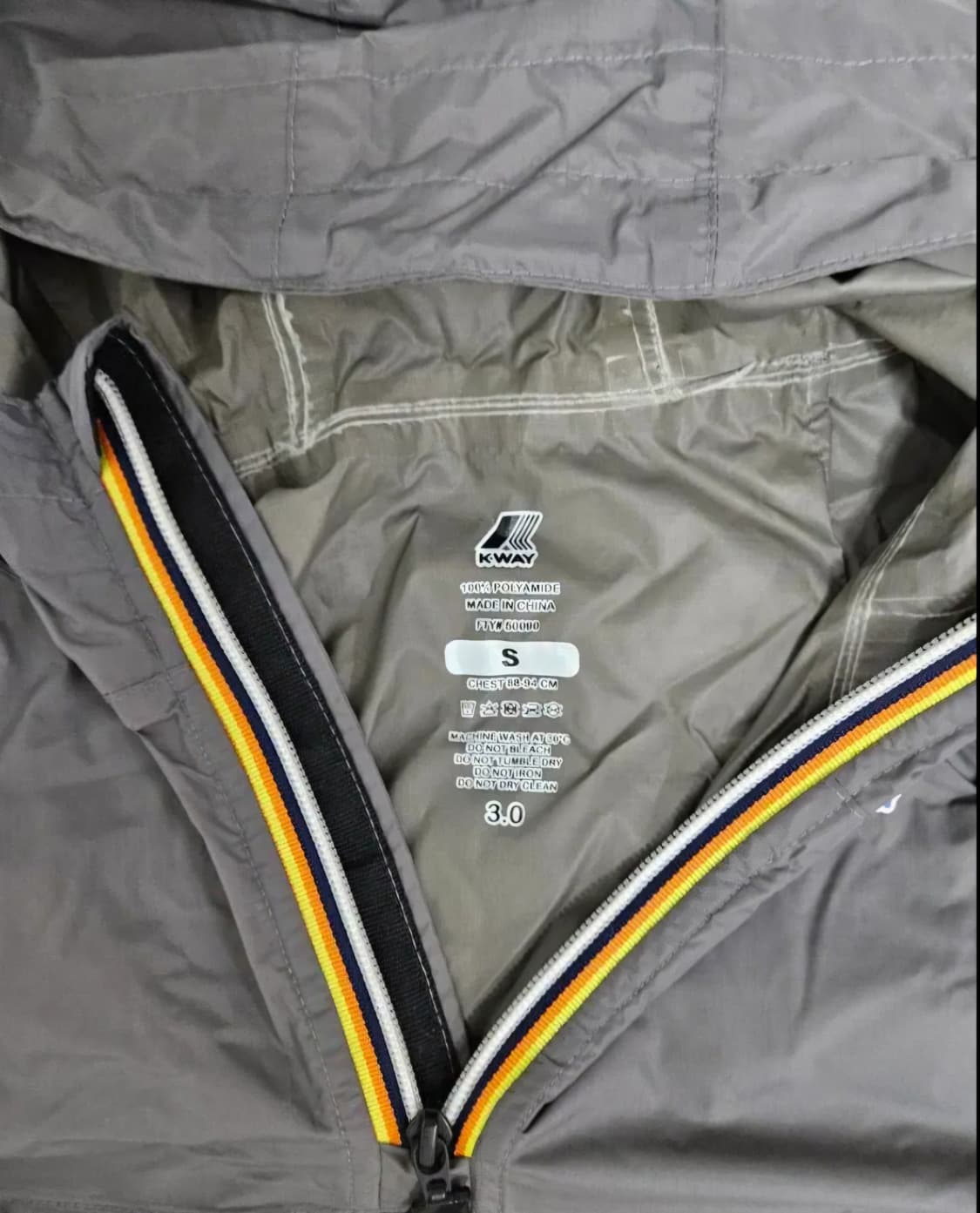 K-way
일명 까웨 완전 방수 아노락 s 상품이미지4