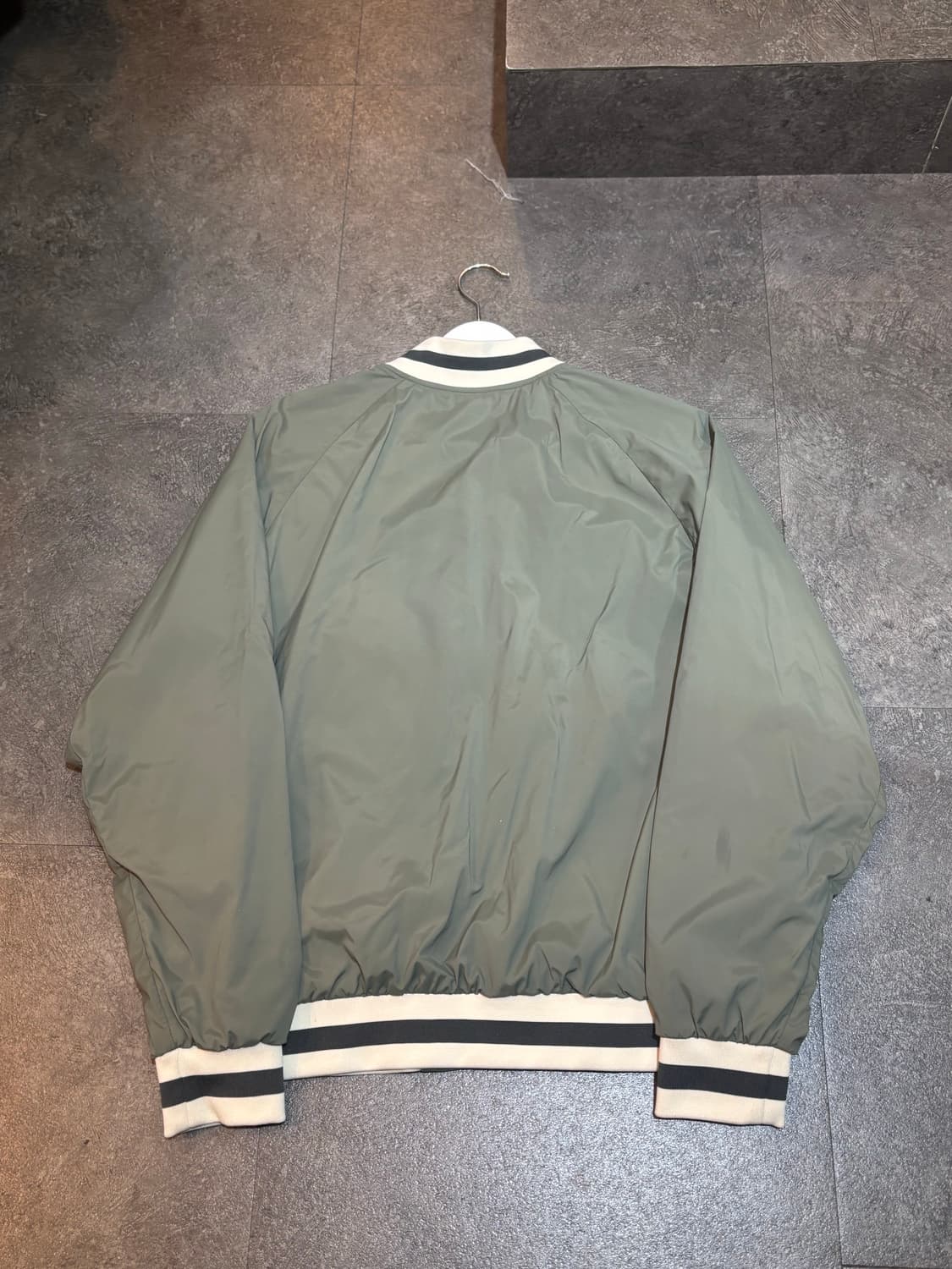 디스커버리 바람막이 잠바 XL사이즈 상품이미지3