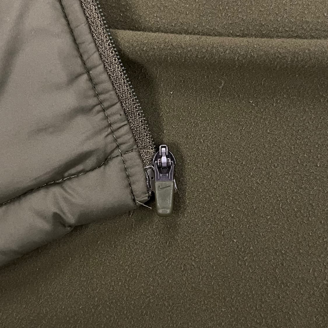 [정품/L] 나이키 퀼팅 패딩 조끼 카키색 b18 상품이미지6