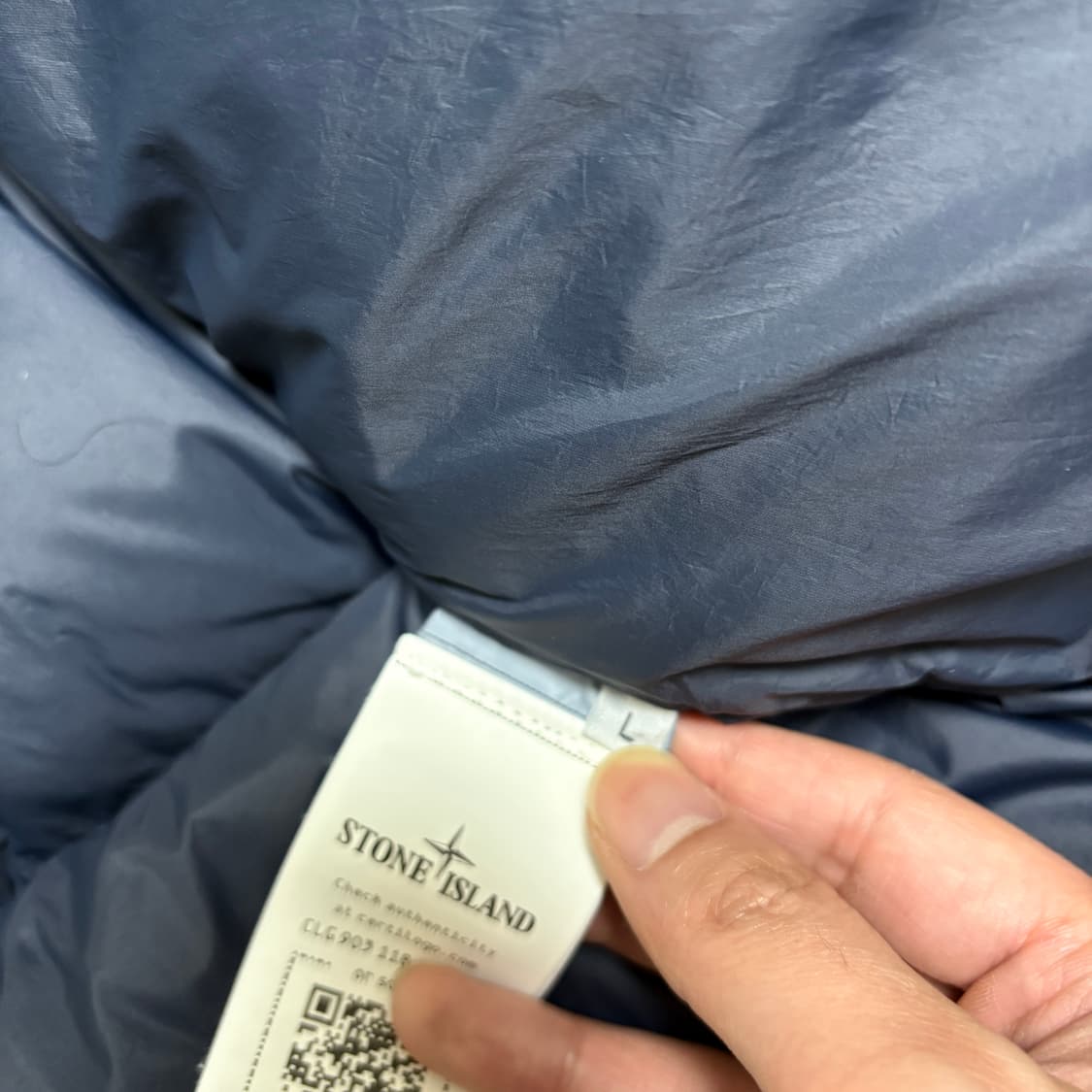 스톤아일랜드 23fw 크링클랩스 가먼트 다이드 패딩 다운 다크네이비 L 상품이미지4