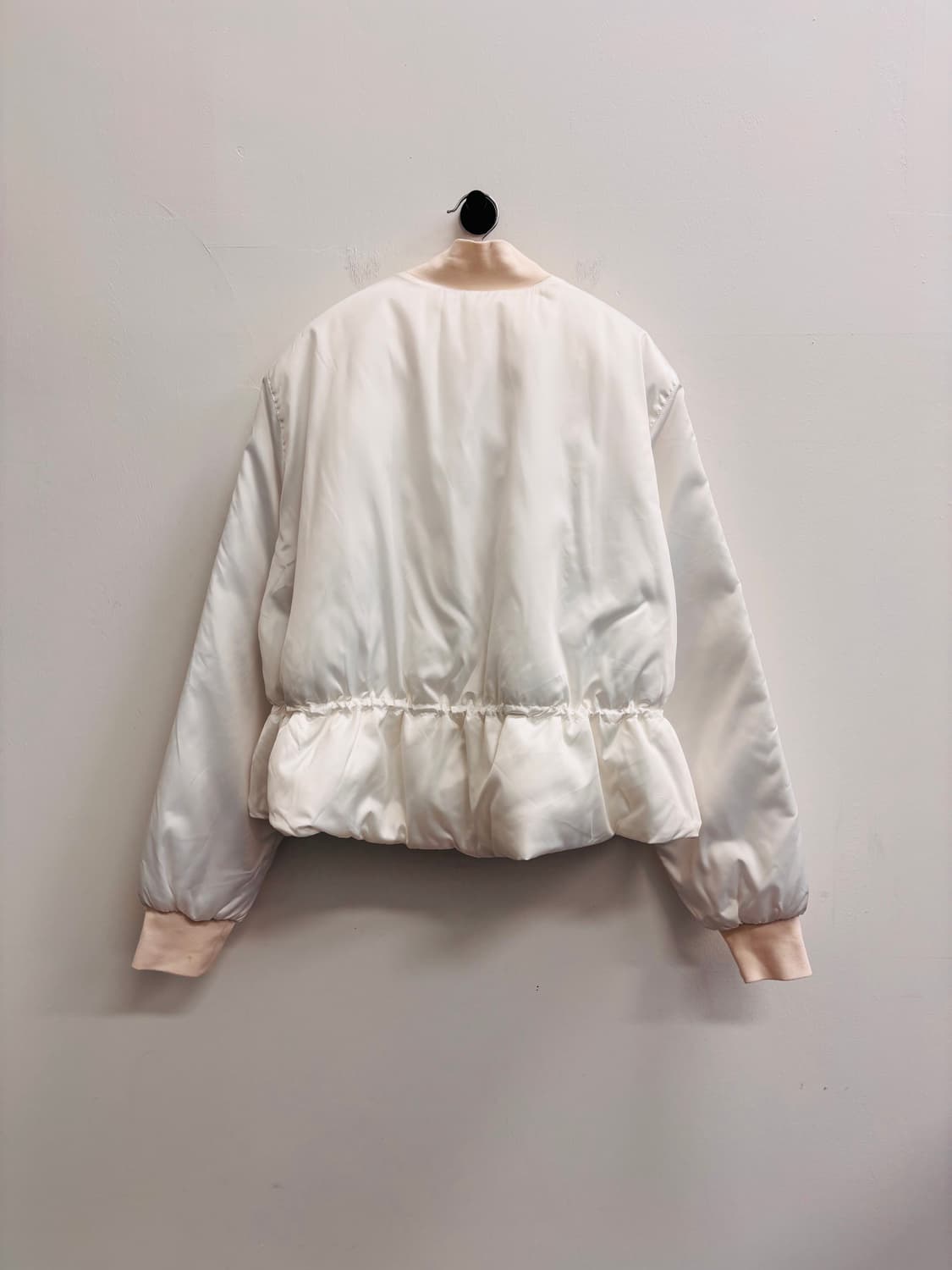 아디다스(adidas) 오리지널스 셔링 디테일 트랙 자켓 상품이미지3