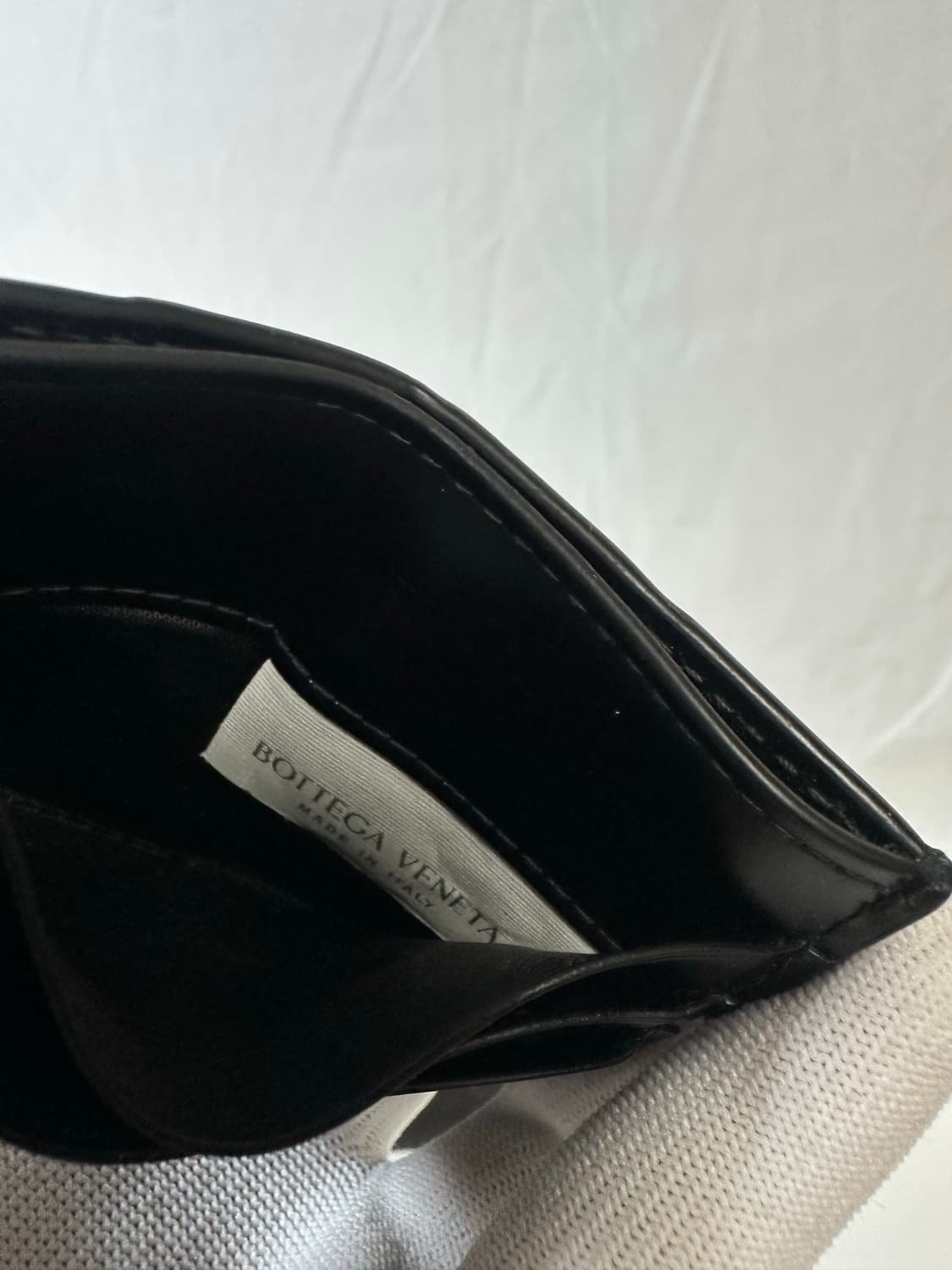 (OS) 보테가베네타 인트레아치토 카드지갑 블랙 상품이미지7