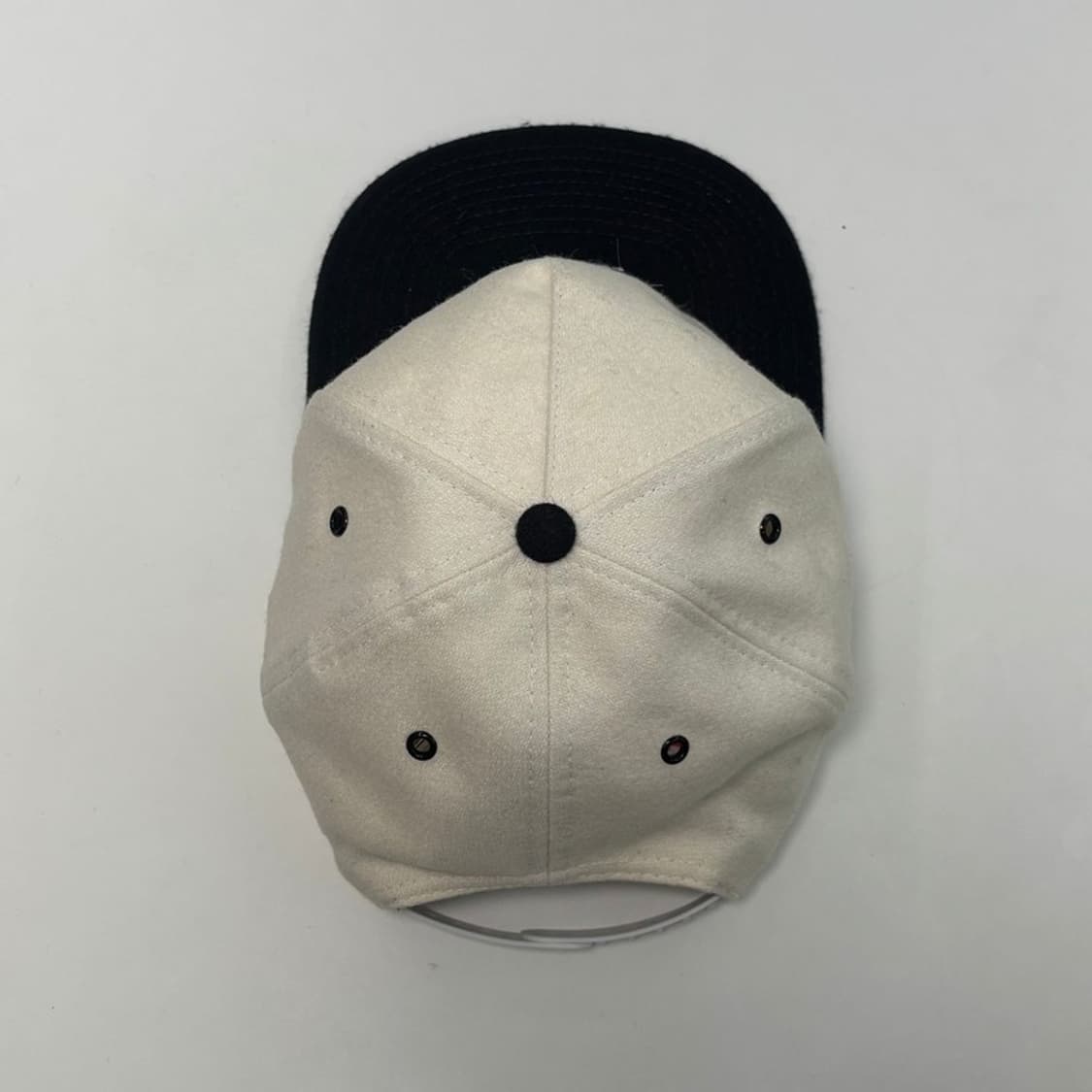 NEW ERA 커스텀 빈티지 볼캡 아이보리 상품이미지3