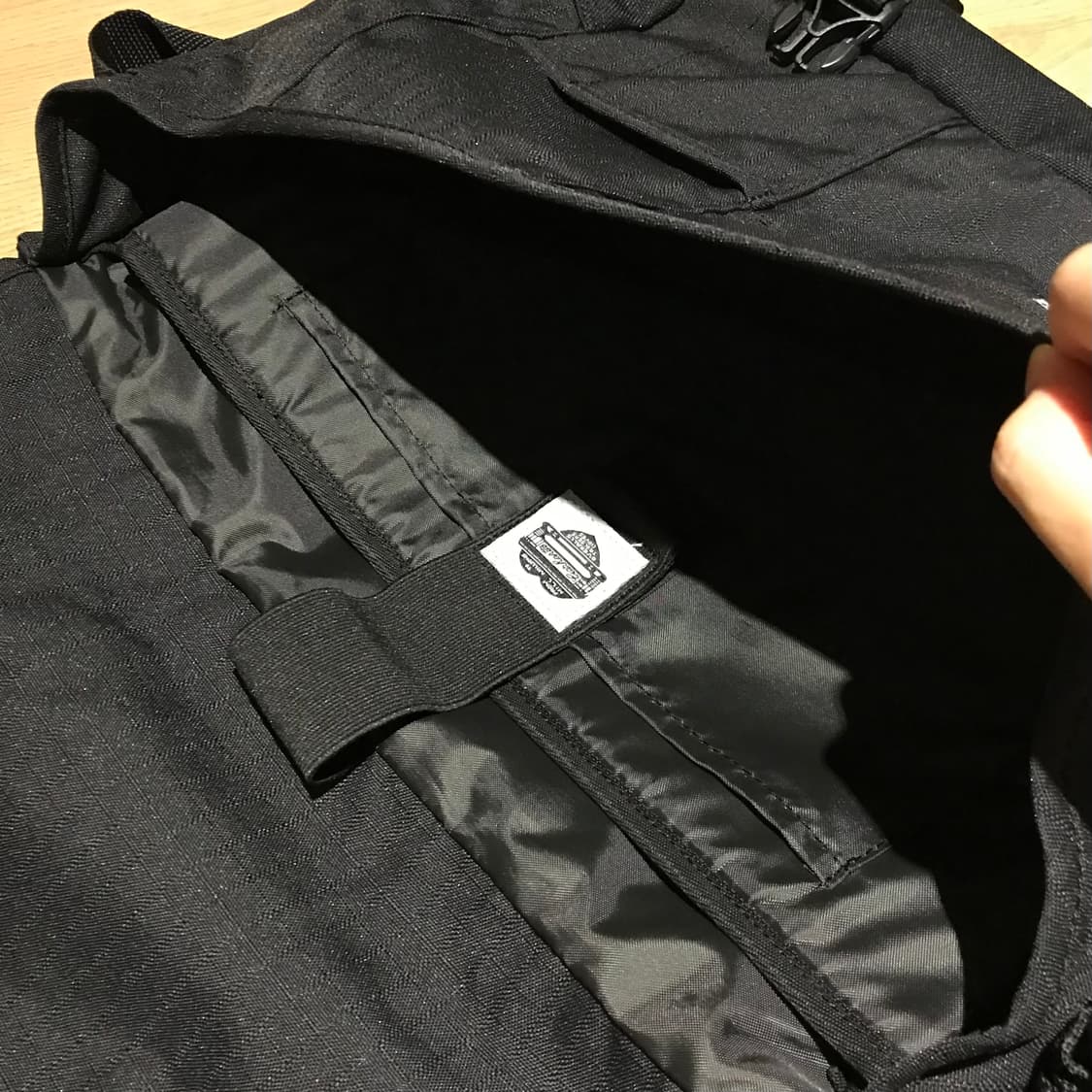 칼하트 D89 메신저백 상품이미지4