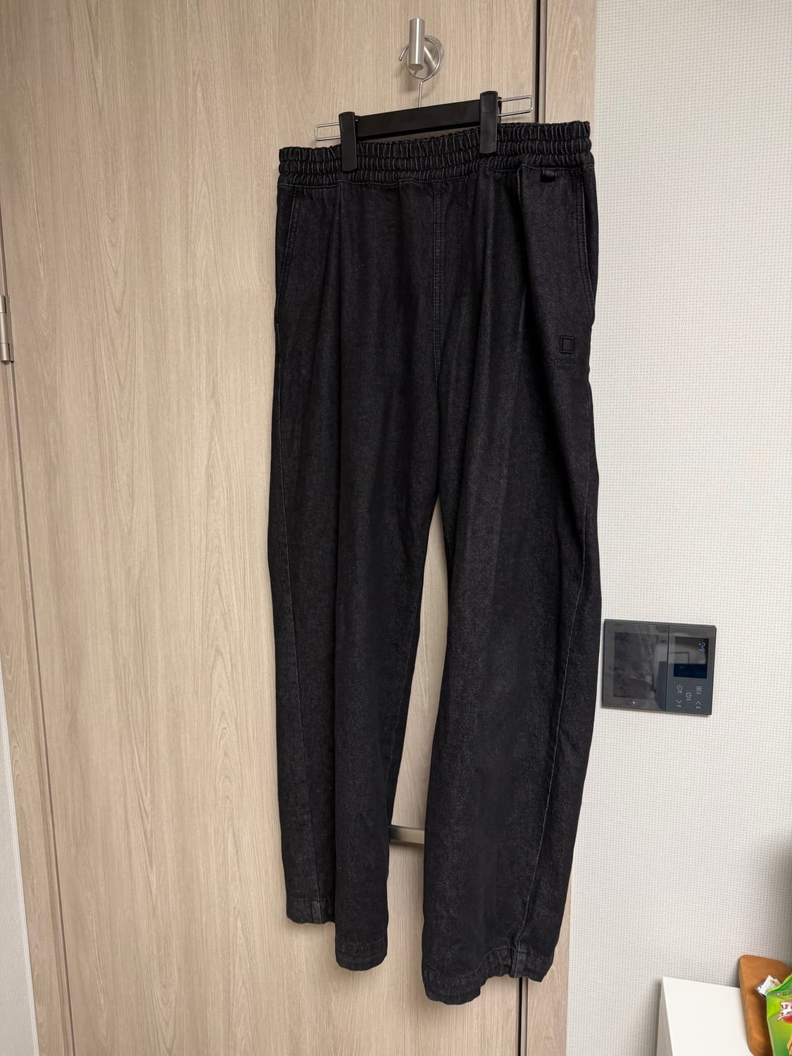 [48] 우영미 23시즌 밴딩데님팬츠 상품이미지2