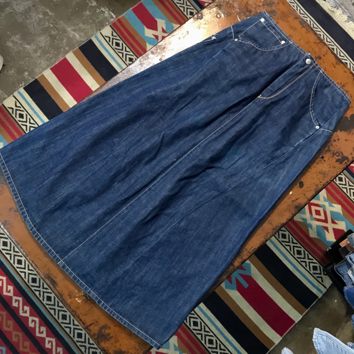 리바이스 엔지니어드진 A라인 진 중청 데님 롱스커트 허리 27 28  상품이미지1