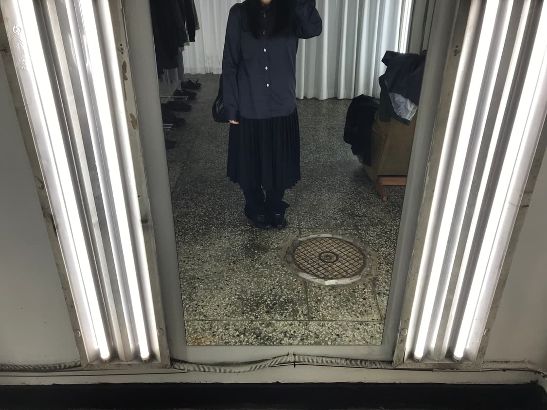 꼼데가르송 옴므 듀스 네이비 새틴 셔츠 s 상품이미지3