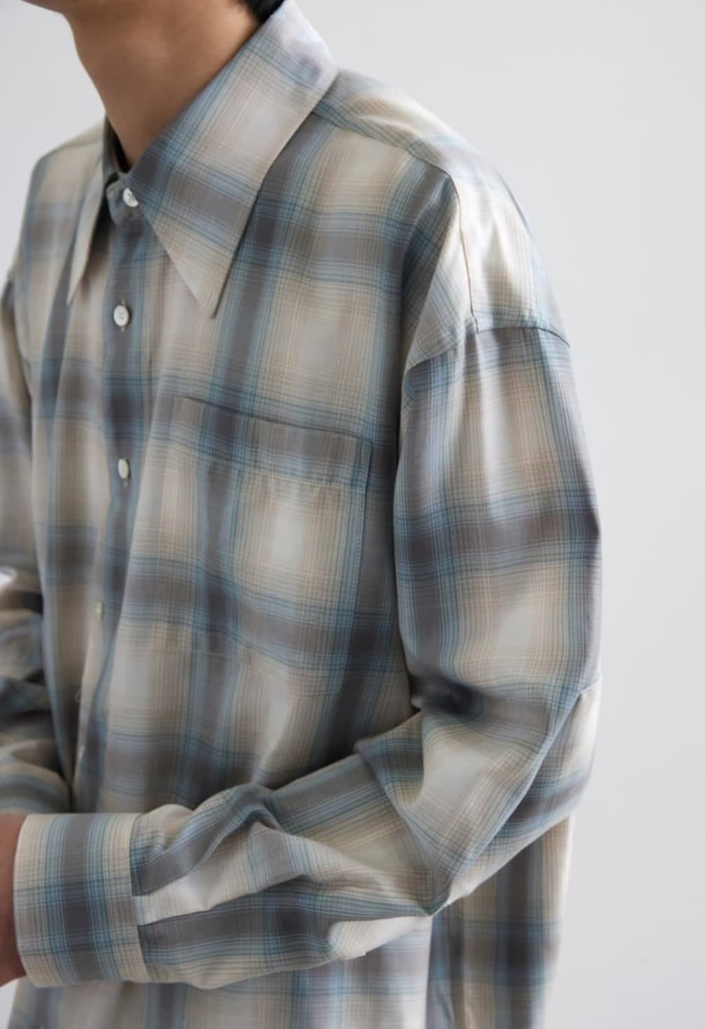 해칭룸 아카이브 셔츠 블루 옴브레 2 상품이미지1