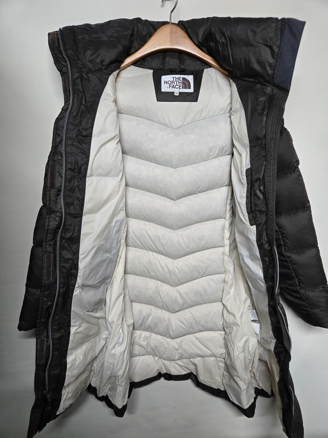 노스페이스 여성 몬타누스 화이트라벨 구스다운 700필 경량 롱패딩 XL 상품이미지3