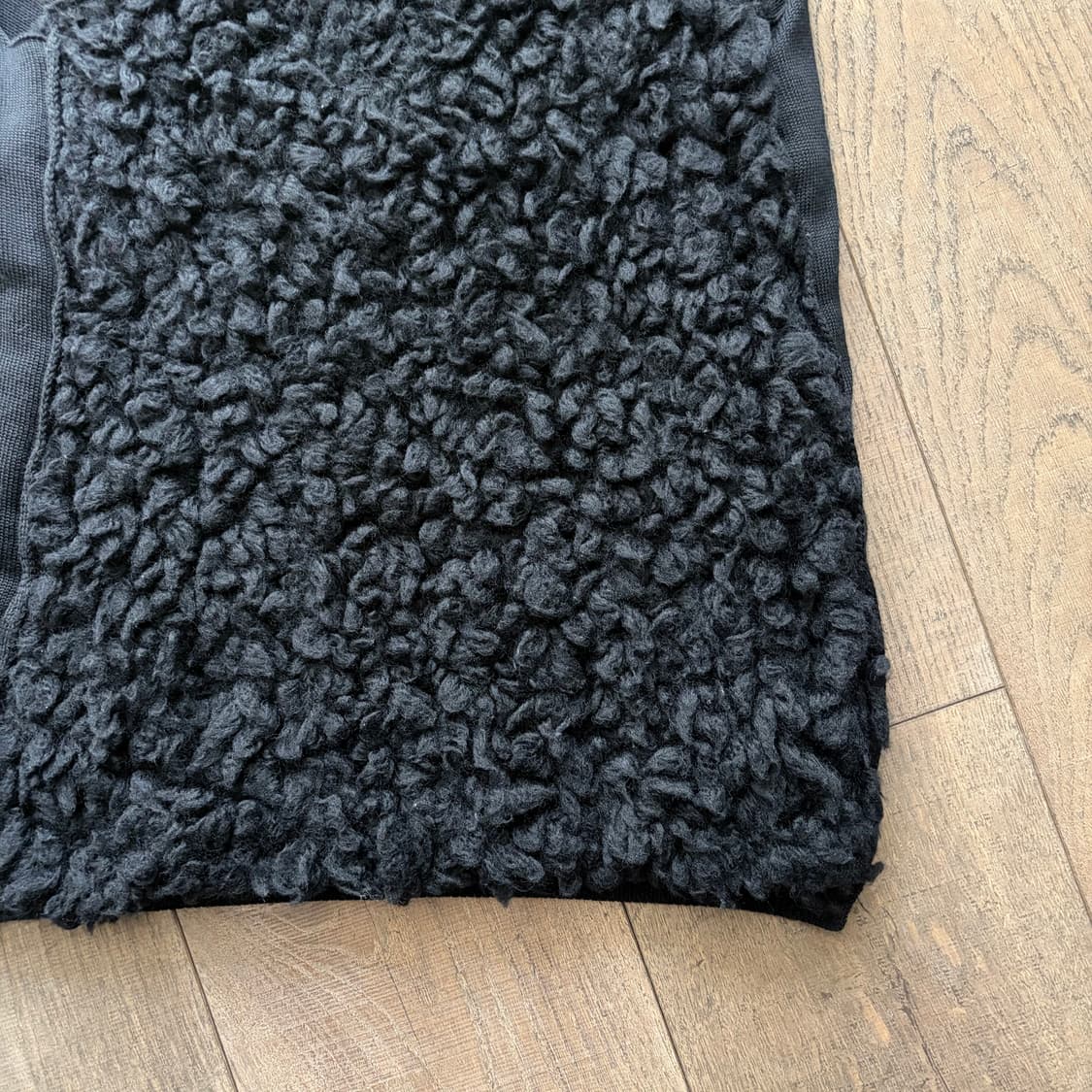 Sculpted Curly Wool Vest 상품이미지6