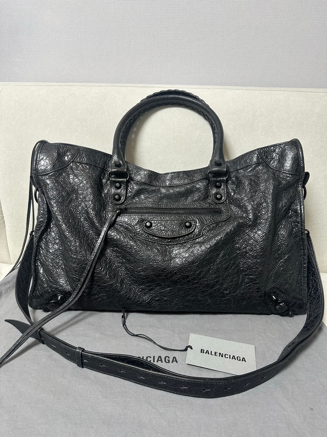 [SA 정품] 발렌시아가 르 시티 모터백 라지 블랙 상품이미지2