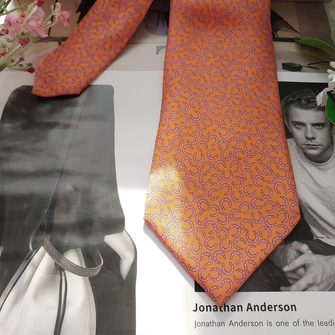 에르메스 실크 오렌지 말발굽 넥타이 9.3cm A+~A등급 K1612
 상품이미지4