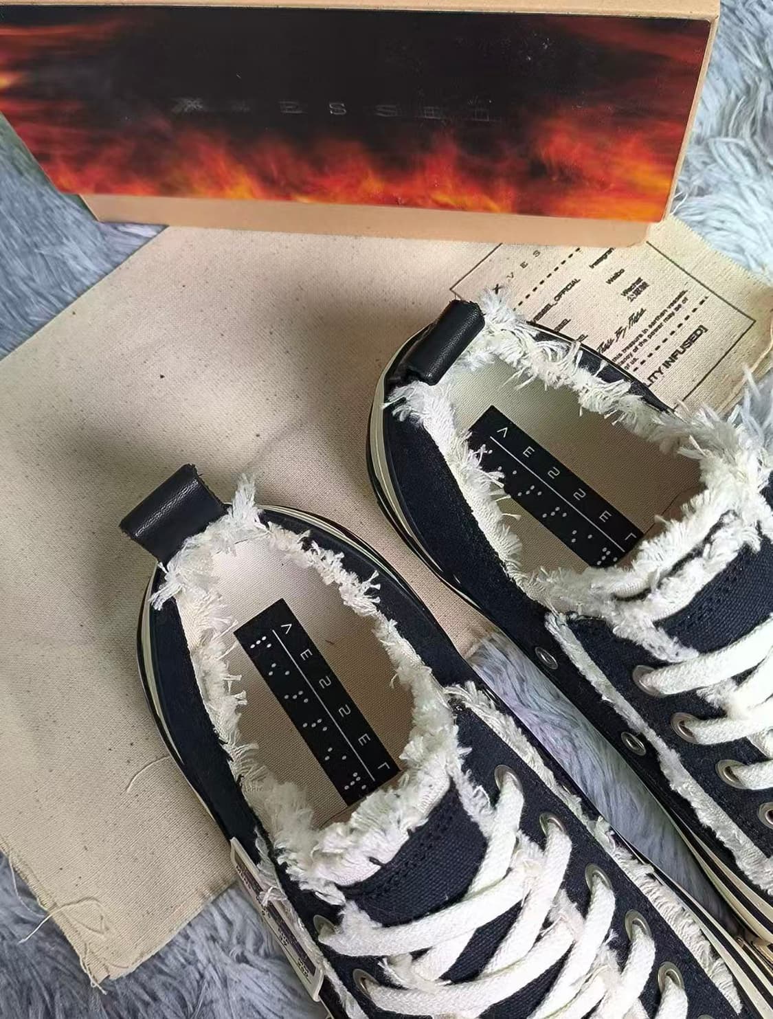 xVessel Lows Black 엑스베젤 펑첸왕 스니커 상품이미지5