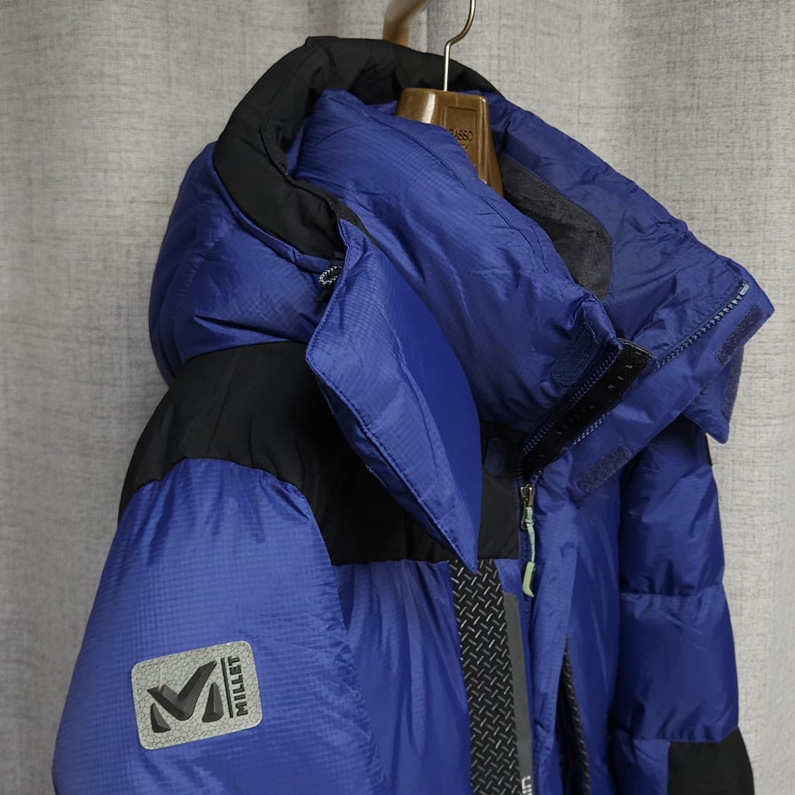 110 ) 밀레 남성 대장급 윈드스토퍼 거위털 9:1 빵빵 패딩 상품이미지4