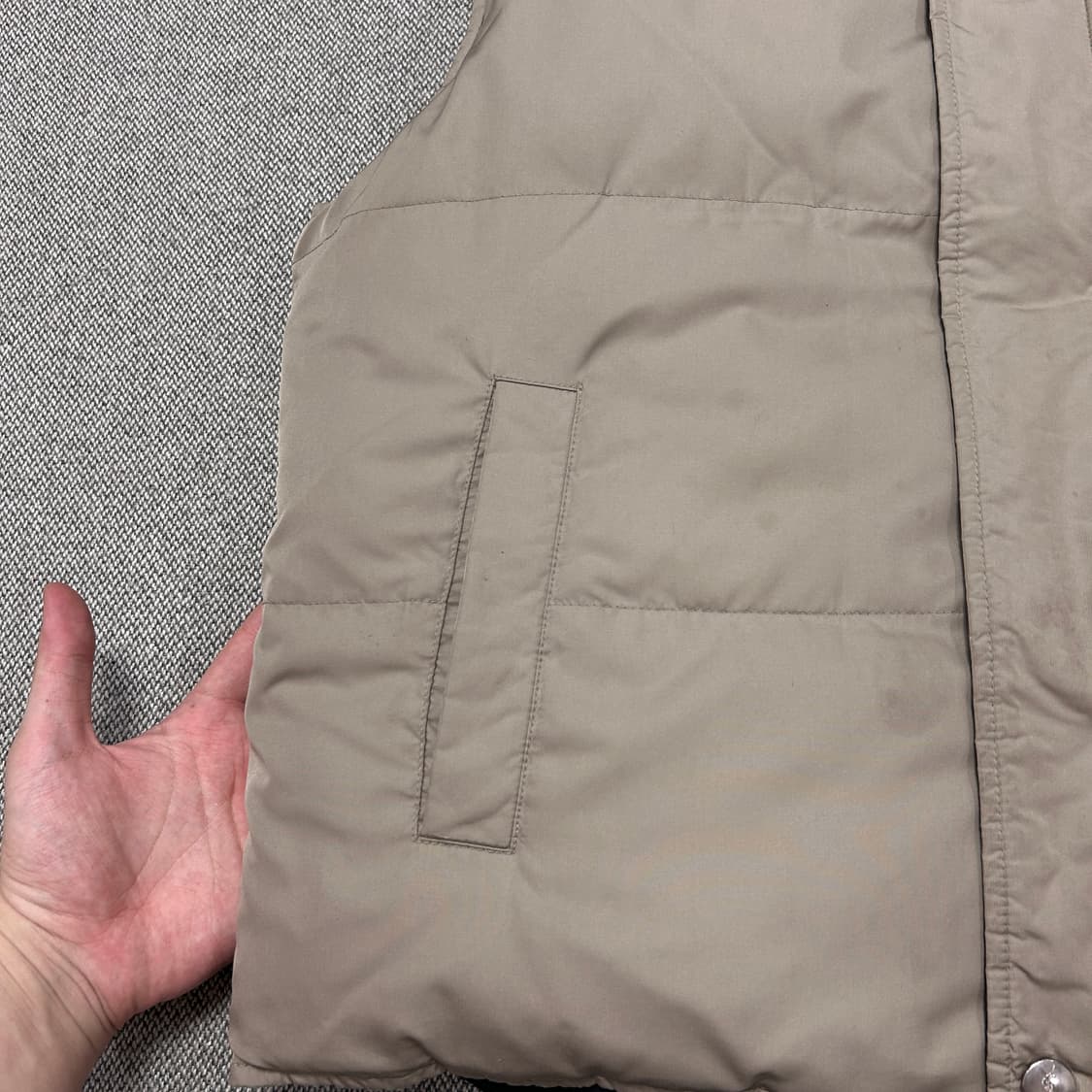 입생로랑 리버시블 구스다운 패딩조끼(100) 상품이미지5