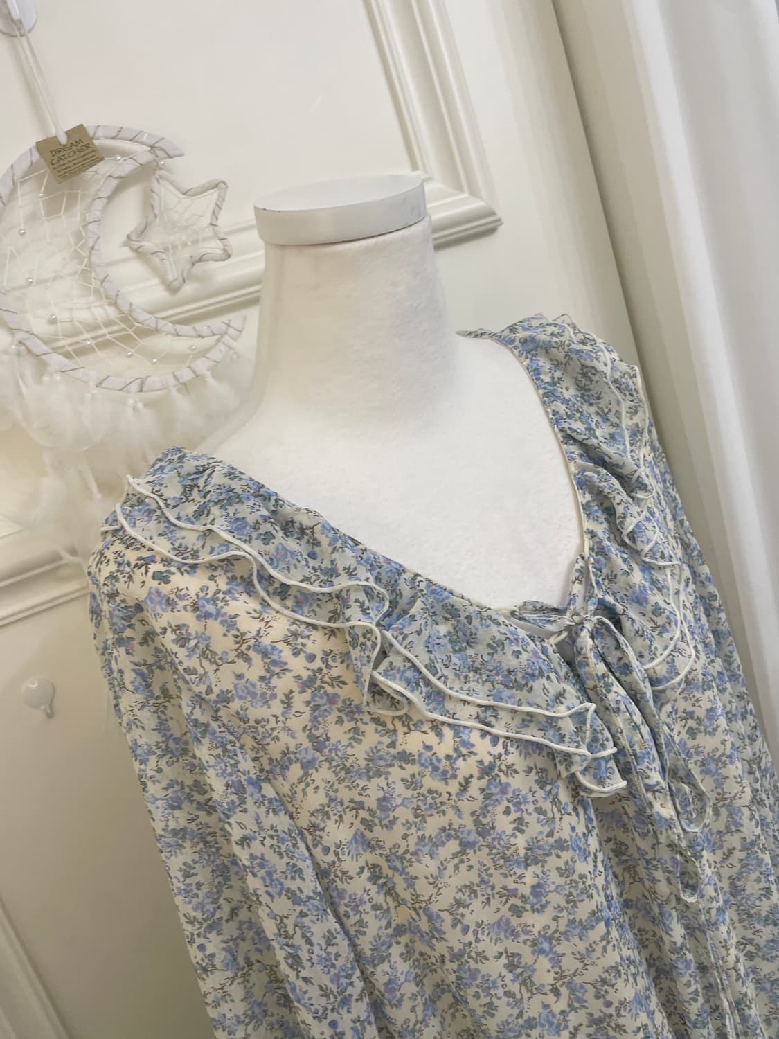 blue flower ruffle lace-up loose opc 상품이미지7