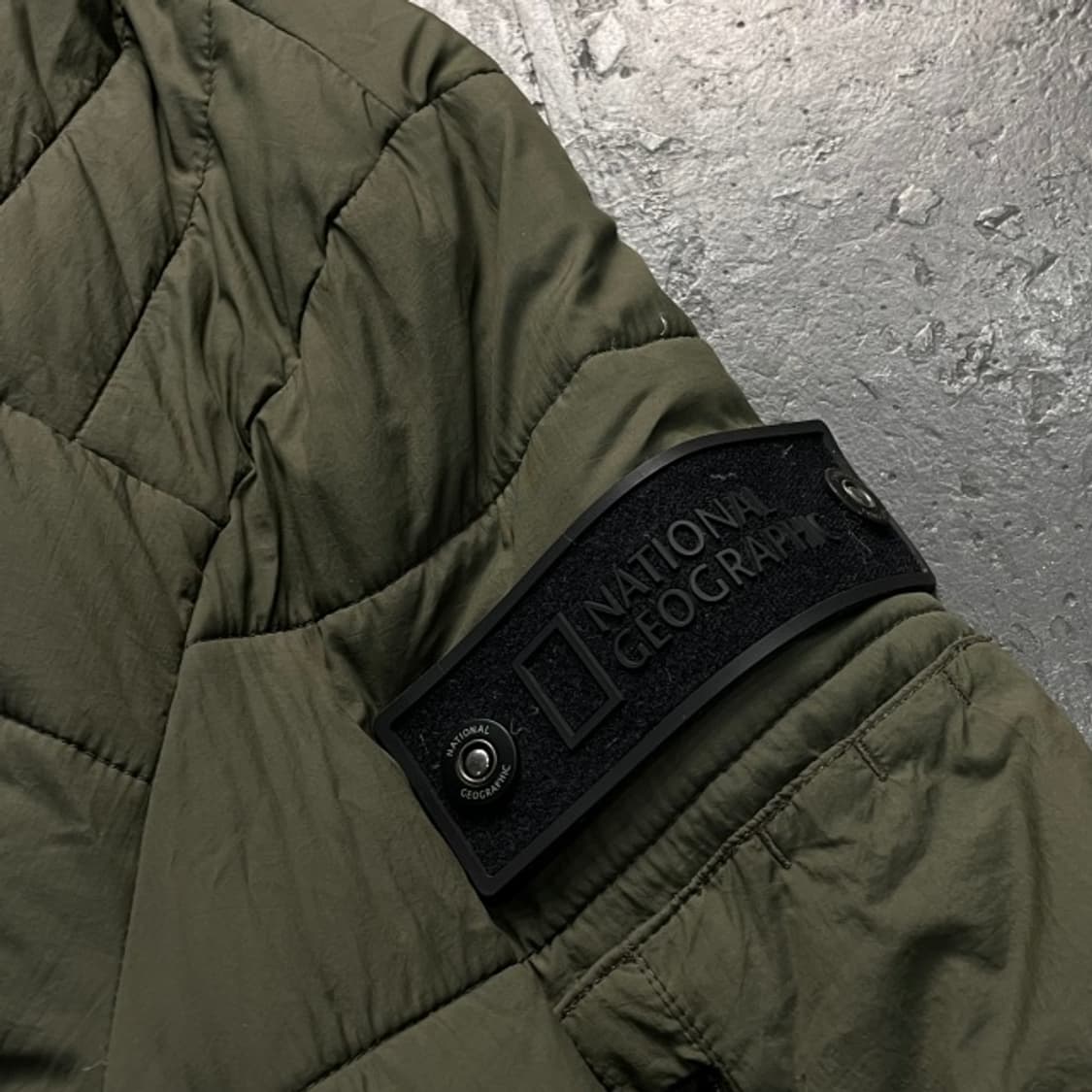 100 내셔널지오그래픽 경량패딩  상품이미지3