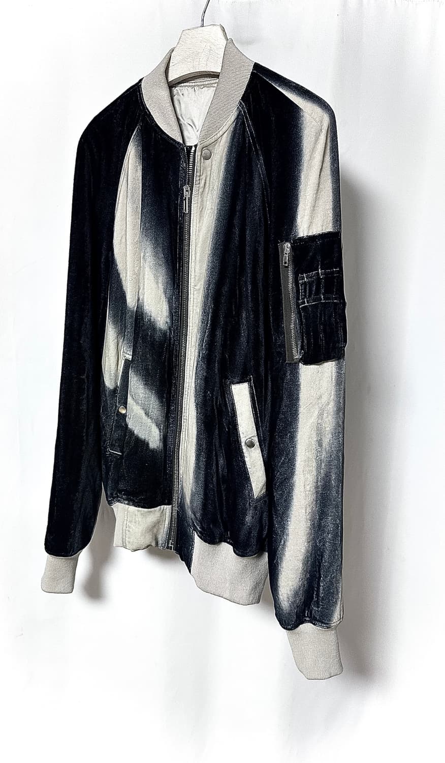 Rick Owens “Velvet Bomber Fog Wash 자켓 상품이미지1