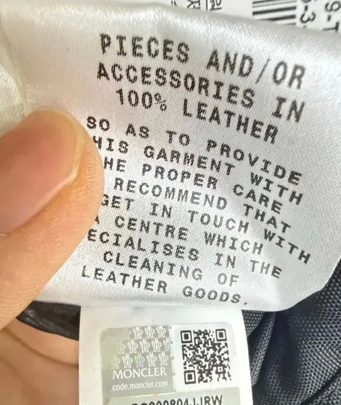 백화점판 몽클레어 텐잠 패딩 2사이즈 100~105 상품이미지10