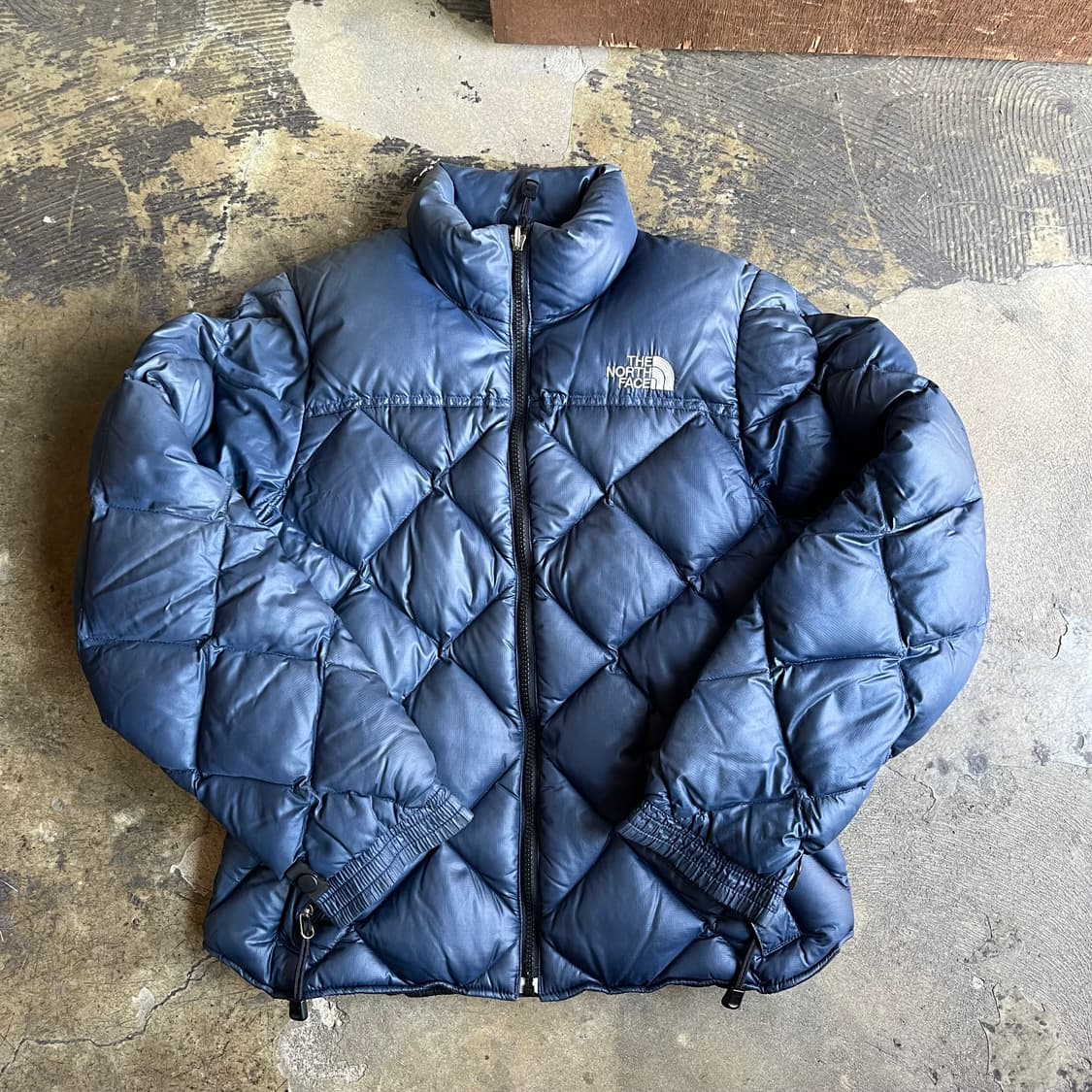 노스페이스 네이비 퀼팅 다운 자켓  상품이미지1