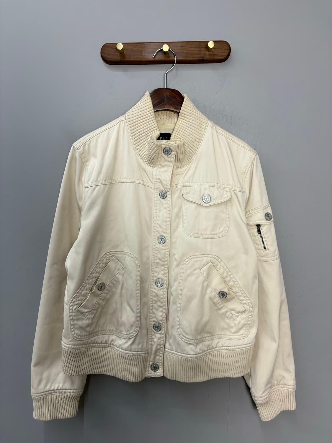 GAP 빈티지 아이보리 버튼 봄버자켓 A3271 상품이미지2