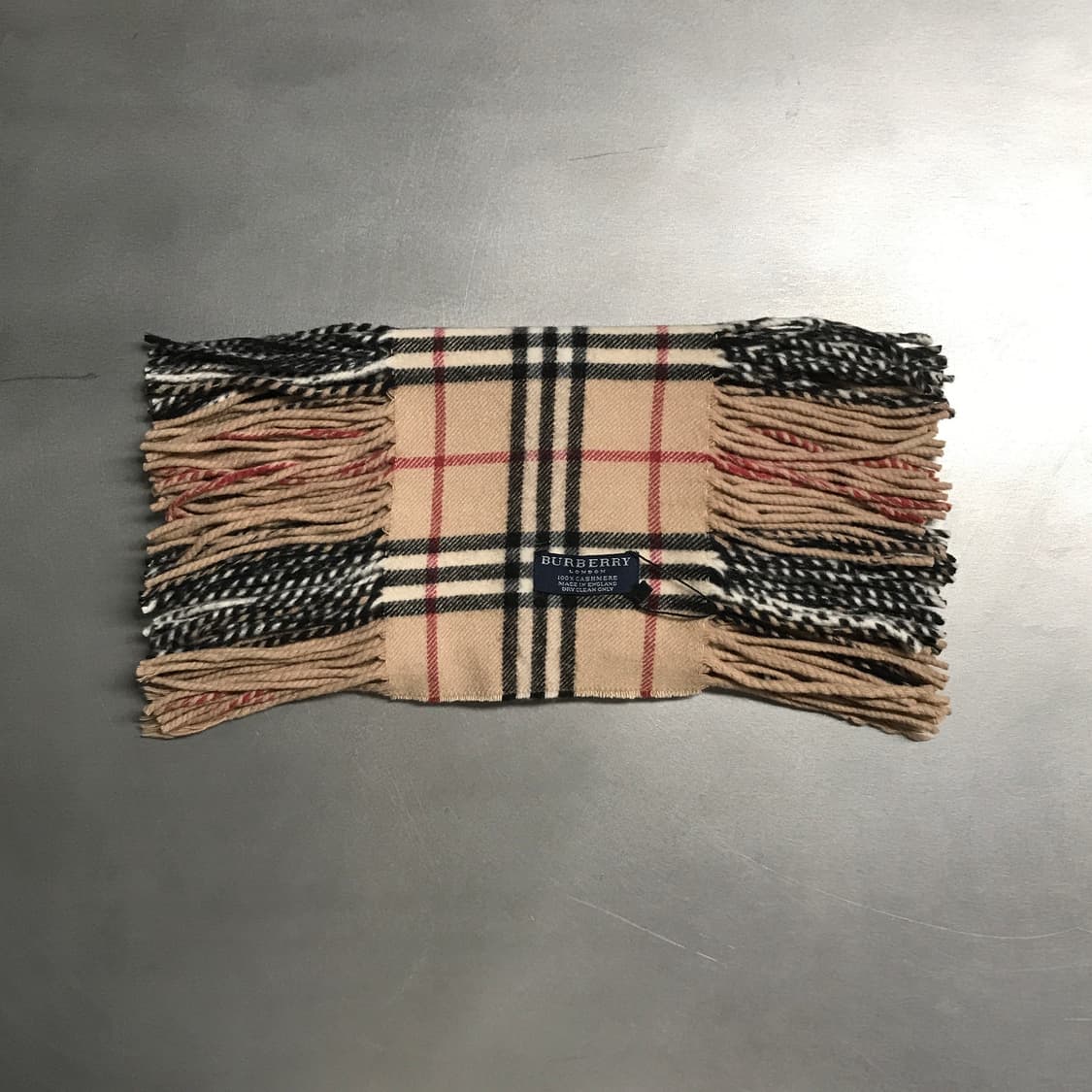 버버리 정품 캐시미어 머플러 베이지 상품이미지2