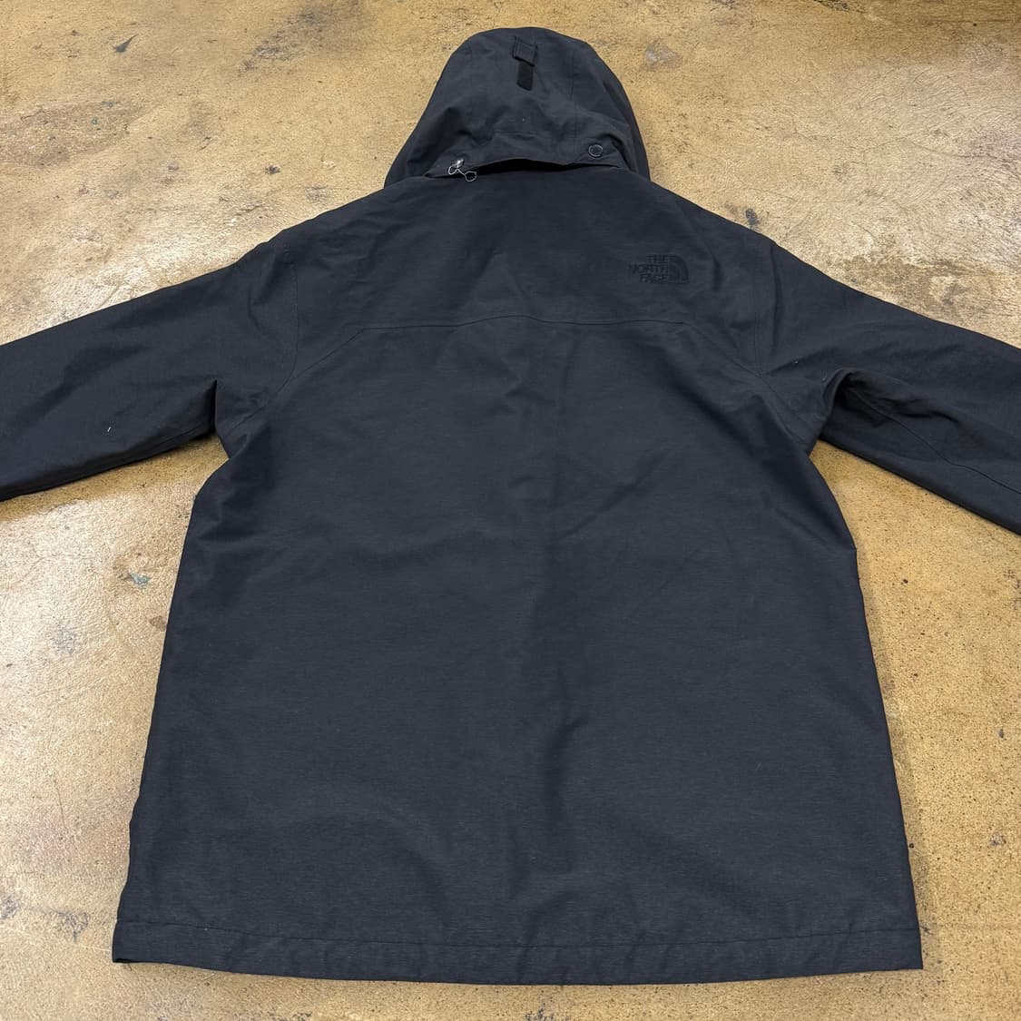 [정품/M] 노스페이스 블랙 바람막이 후드 자켓 b16 상품이미지4