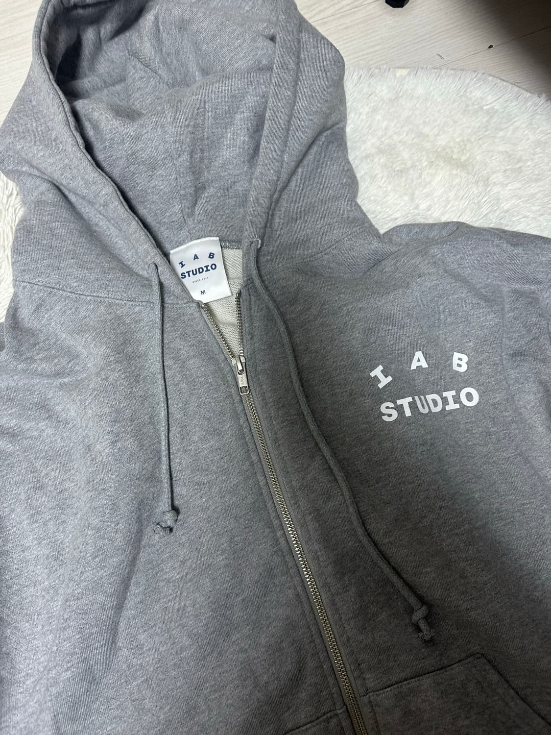 아이앱스튜디오 후드집업 그레이 상품이미지4