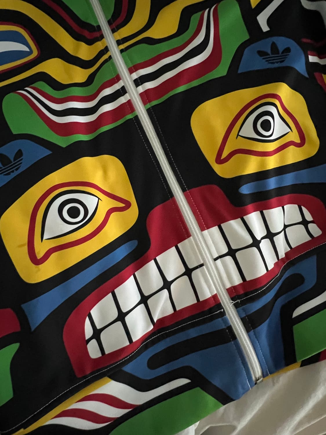 아디다스✖️제레미 스캇 이글 토템 프린팅트랙 자켓 상품이미지3