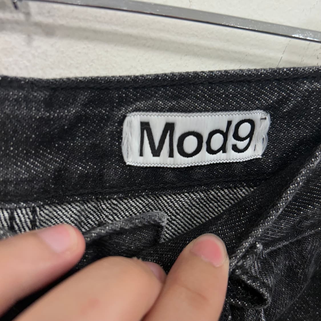 모드나인 스톤워싱 와이드스트레이트 데님팬츠 상품이미지3