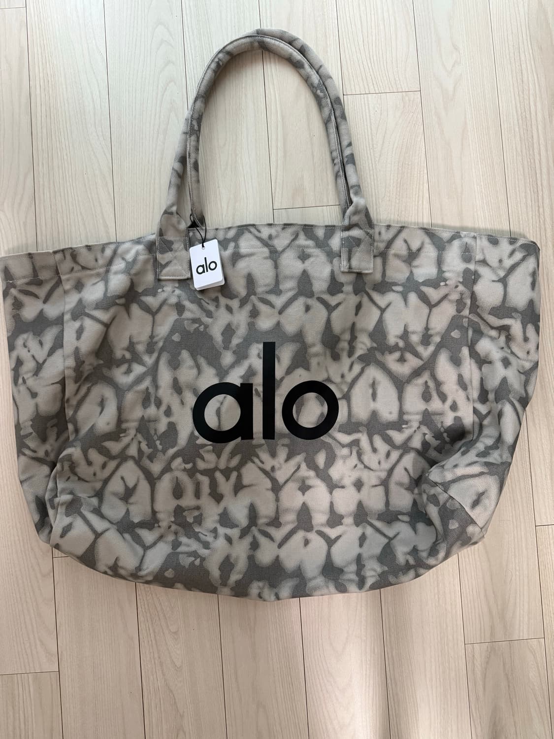 새상품 Alo 토트백  상품이미지1