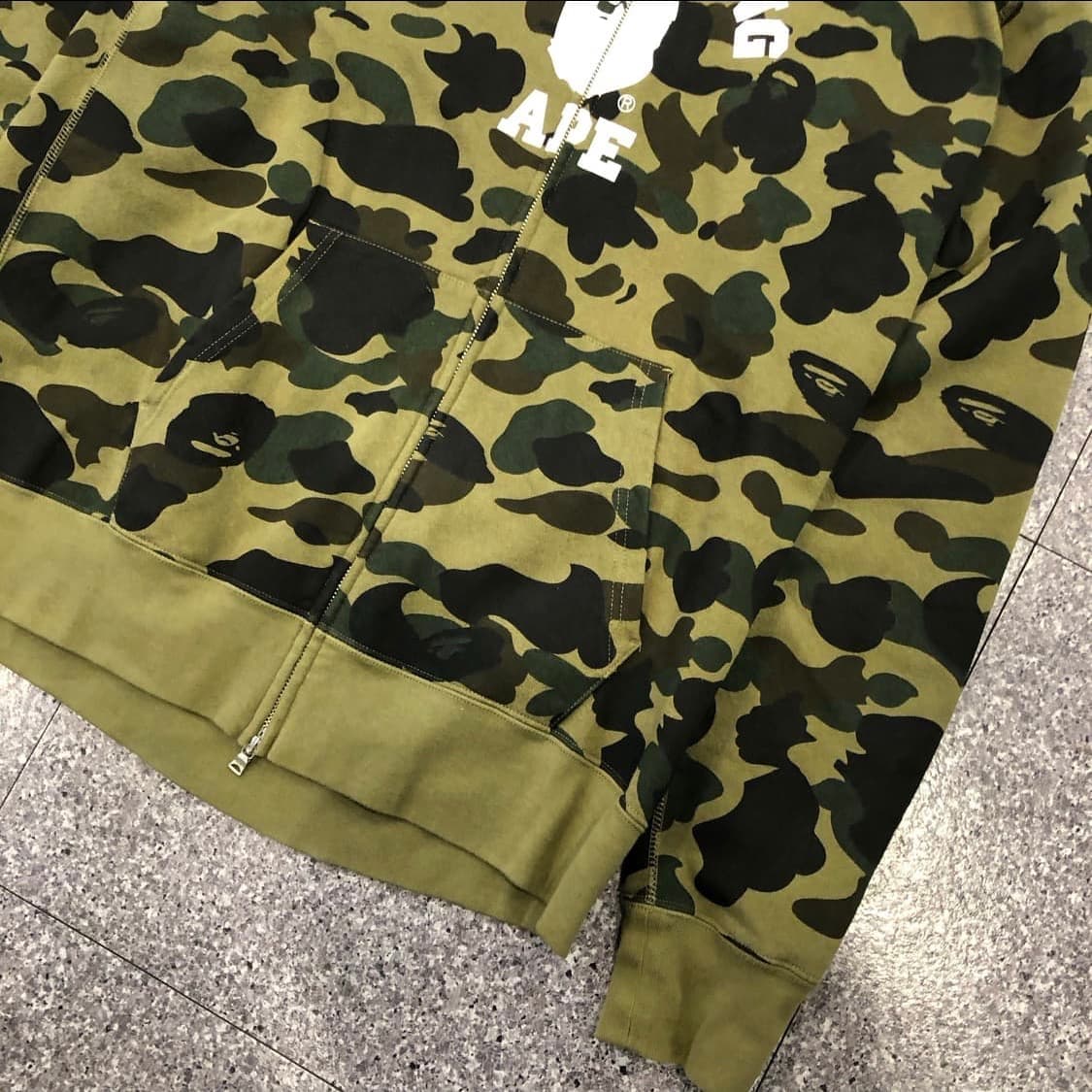 베이프 퍼스트카모 녹계 3xl 후드집업 상품이미지3