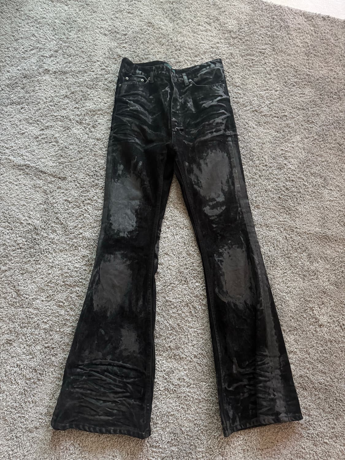 언더마이카 GLACIAL VELVETIN FLARED JEANS 상품이미지3