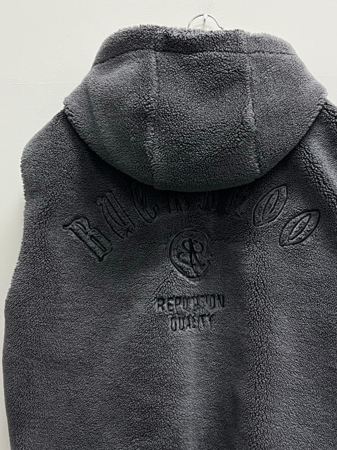 (L) 버커루 백로고 양털 셰르파 뽀글이 리버시블 조끼 상품이미지5