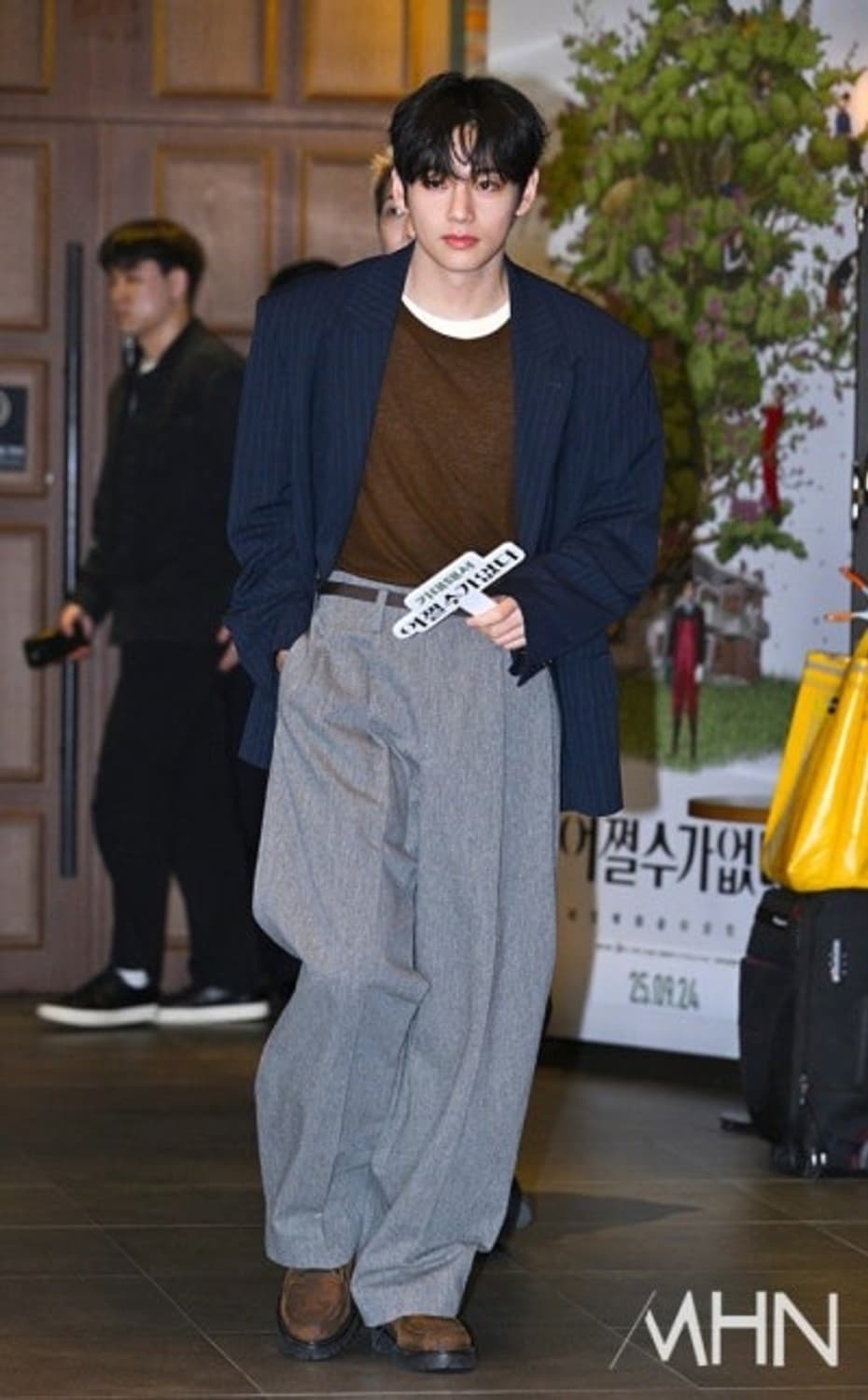 [새상품] 렉토 25FW 레이어드 울 티셔츠 브라운 상품이미지4