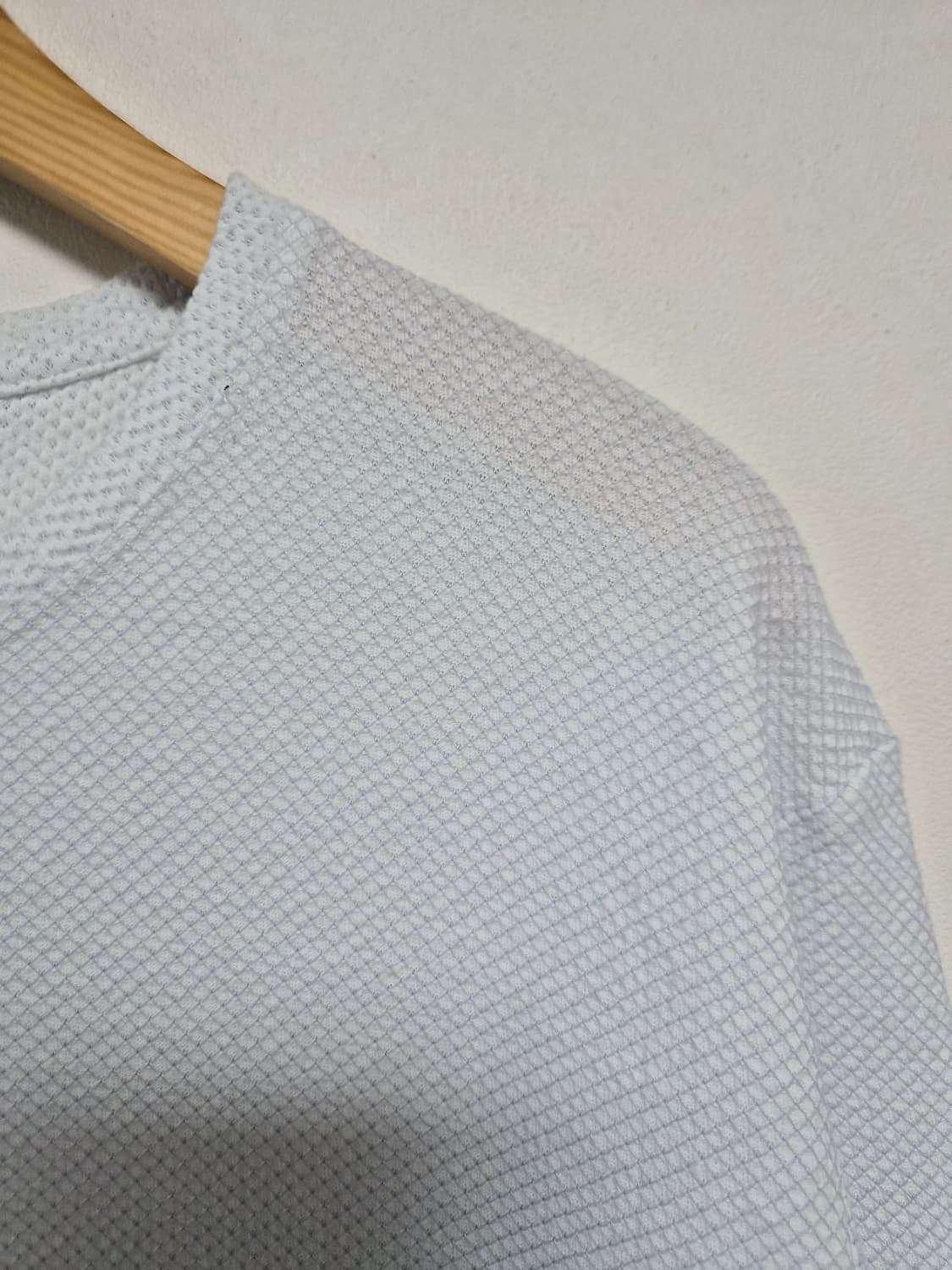 이세이미야케IsseyMiyake 메쉬 반팔 티셔츠 2 - T164 상품이미지3