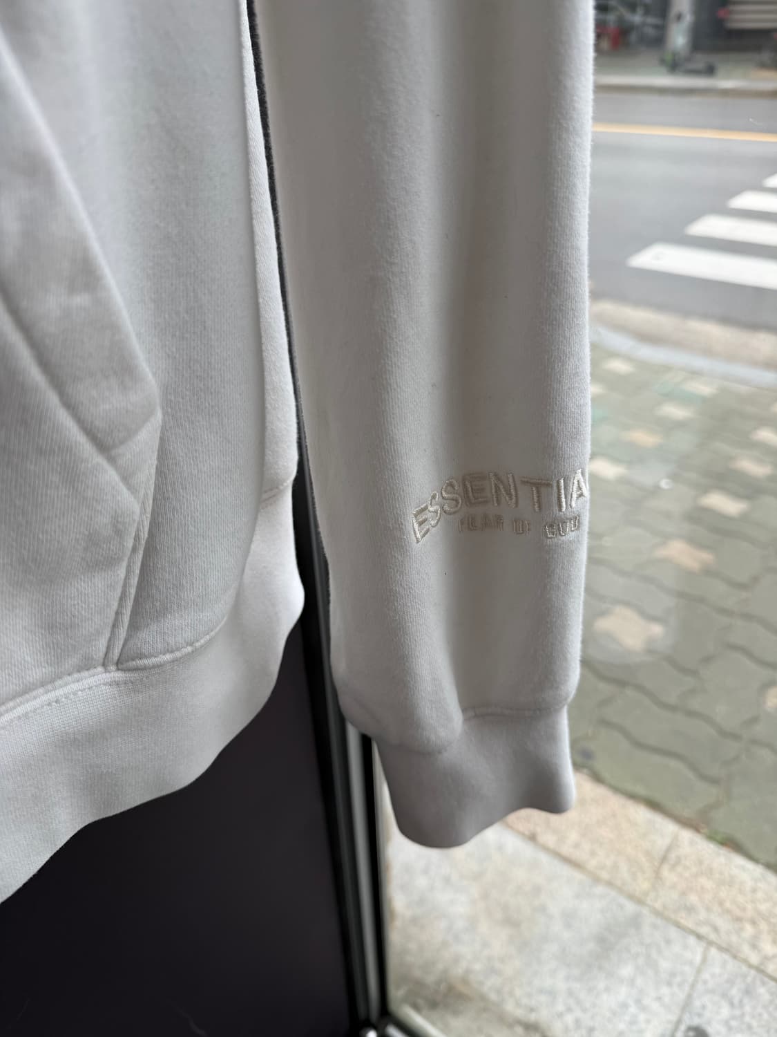 XL/ 피어오브갓 에센셜 백로고 후드티 상품이미지5