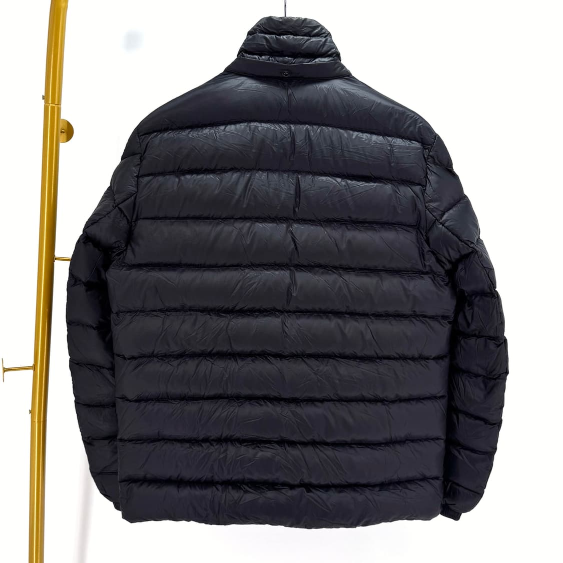 [4사이즈] 몽클레어 경량 패딩 자켓 블랙 상품이미지3