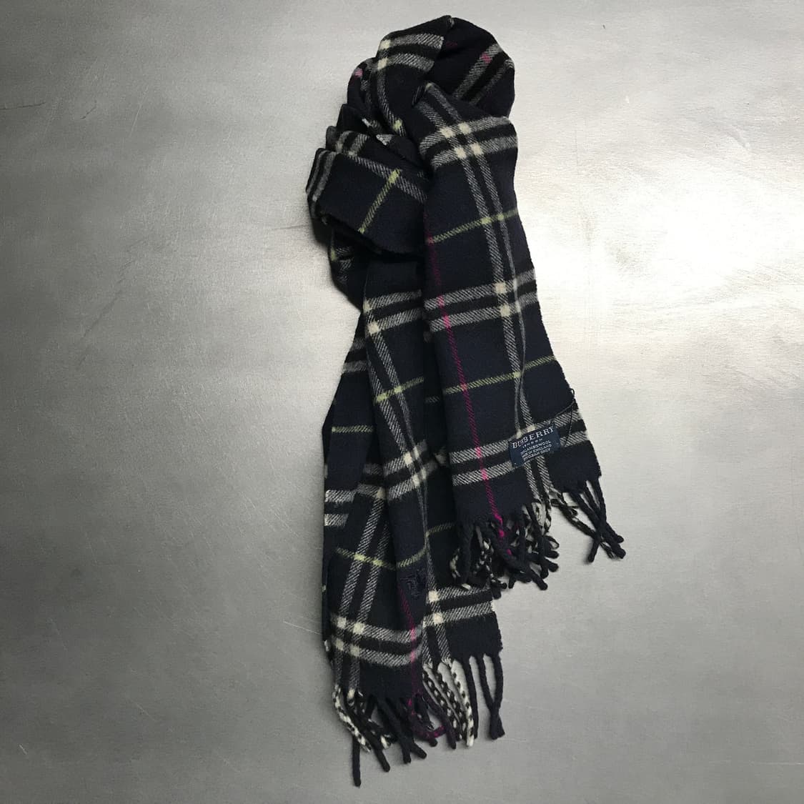 버버리 정품 램스울 머플러 네이비 상품이미지1