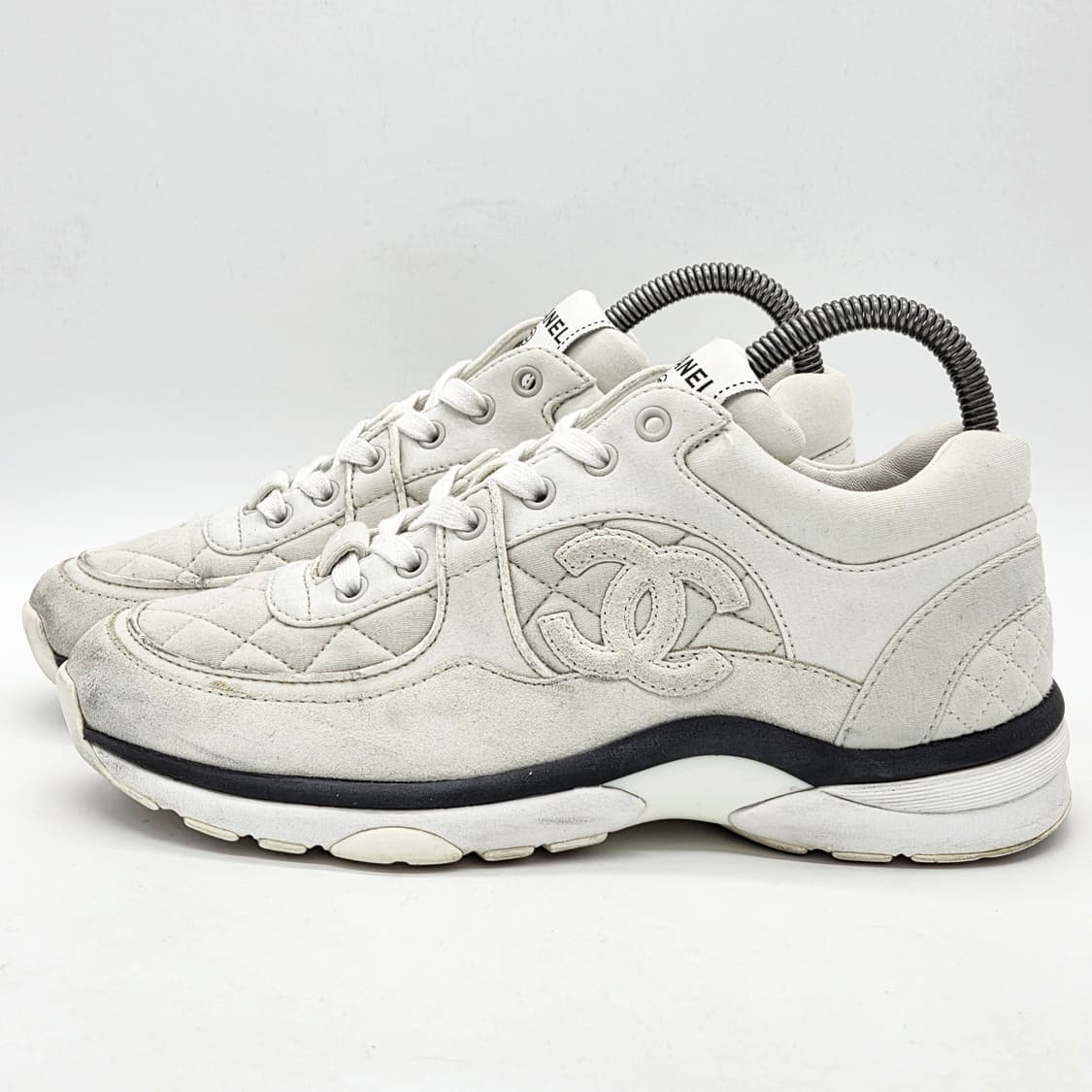  샤넬 우먼스 CC로고 트레이너 스니커즈 라이트 그레이 (37 1/2)  상품이미지1