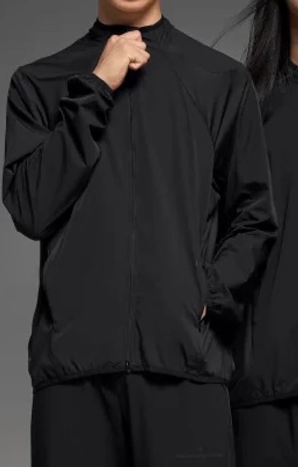 온러닝 파프 바람막이 블랙 판매합니다 상품이미지1