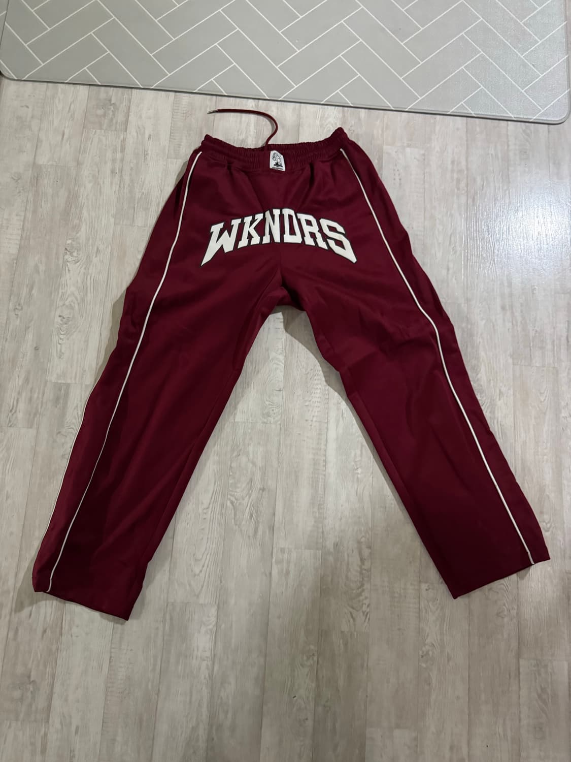 위캔더스 트랙 팬츠 버건디m 상품이미지1