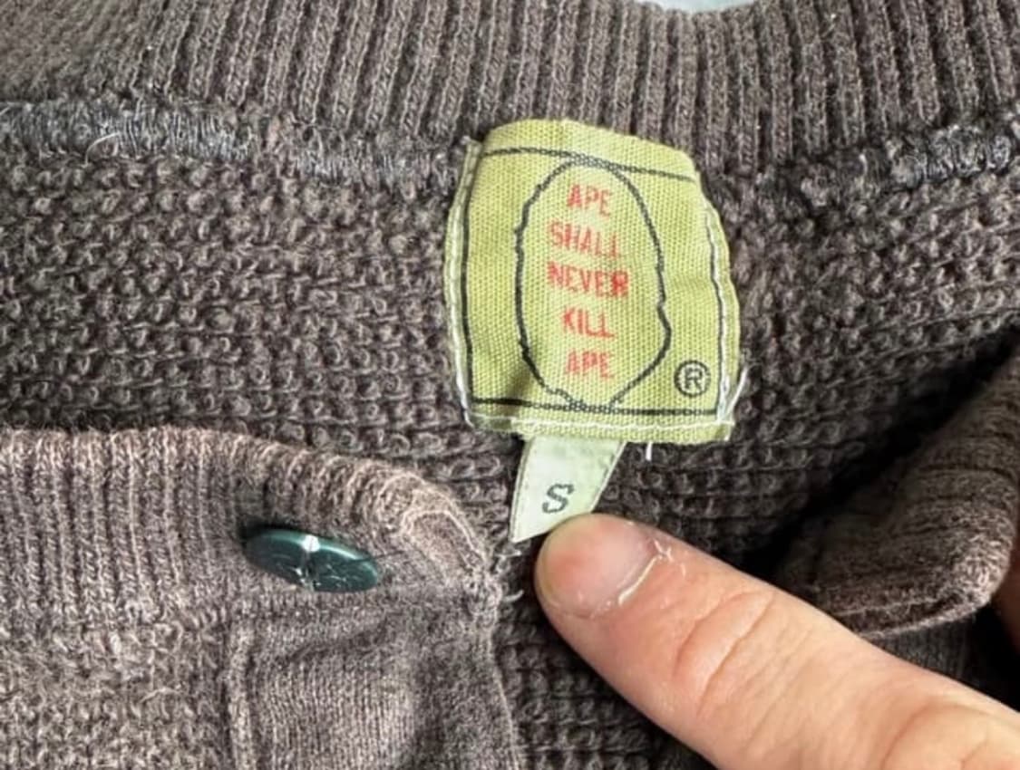 (유일매물 개희귀 )정품 베이프 og 브라운 헨리넥 니트 상품이미지3