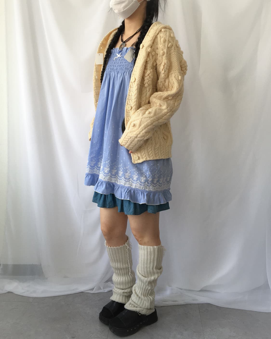 Pom pom woolen knit hood cardigan 상품이미지8
