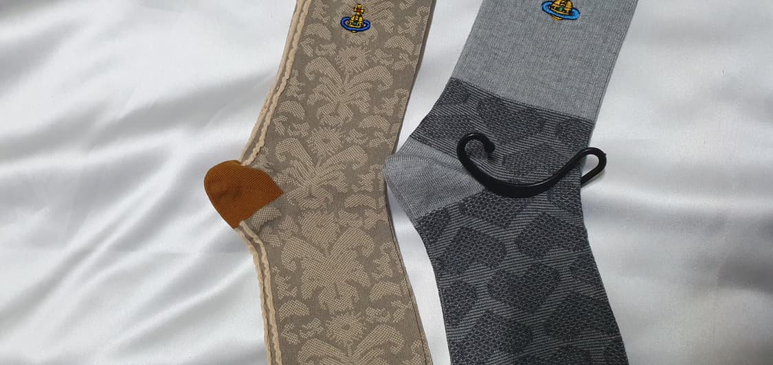 브라운 그레이 하트 민들레 레이스 패턴 비비안웨스트우드 양말  상품이미지9